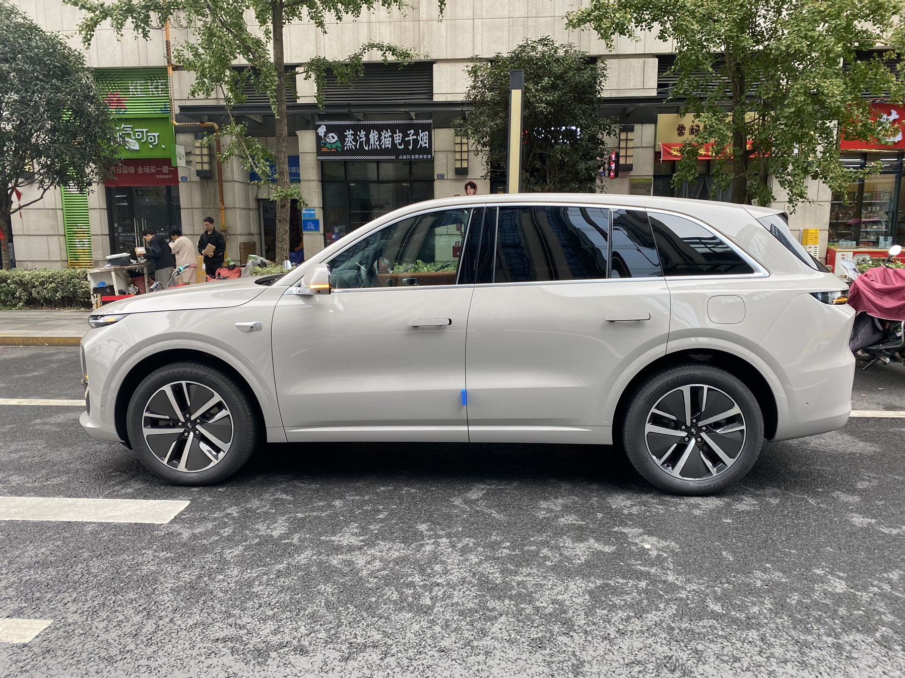AG超玩会ONE口碑_AG超玩会汽车